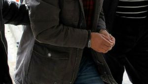 Kocaeli'de aranan şahıs İstanbul'da esnafı dolandırdı