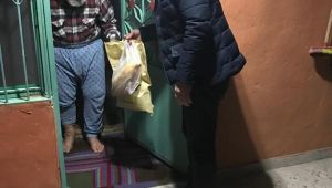 Muhtarlar 65 yaş üstü için sahada