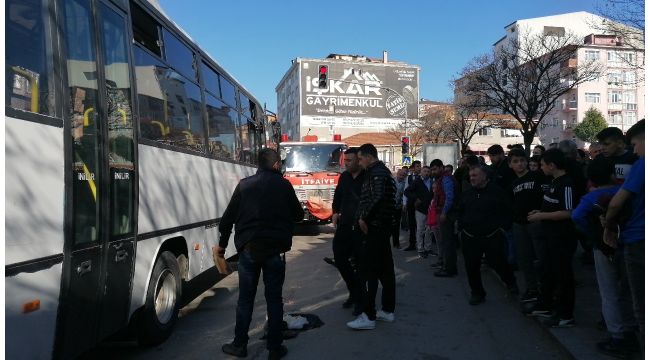 Otobüsünün altında kalan yaşlı kadın hayatını kaybetti