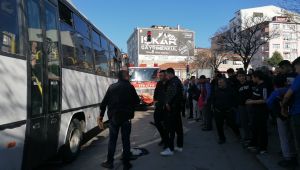 Otobüsünün altında kalan yaşlı kadın hayatını kaybetti