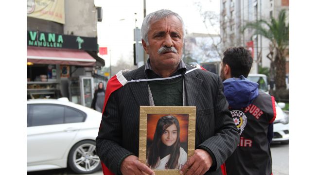 PKK'nın Kocaeli'den dağa kaçırdığı kızın babası evlat nöbetini sürdürüyor