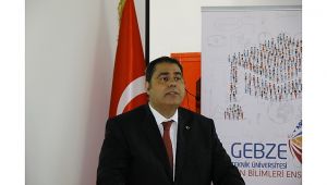 Rektör Aslan annesini kaybetti