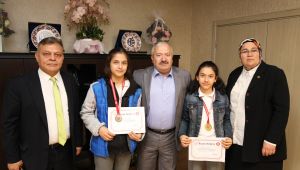 Şampiyonlardan Gebze Belediyesine teşekkür ziyareti