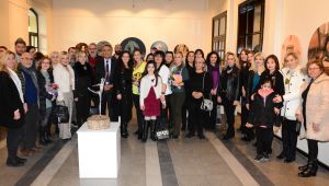 Tarihi Gar'da kadın temalı sergi