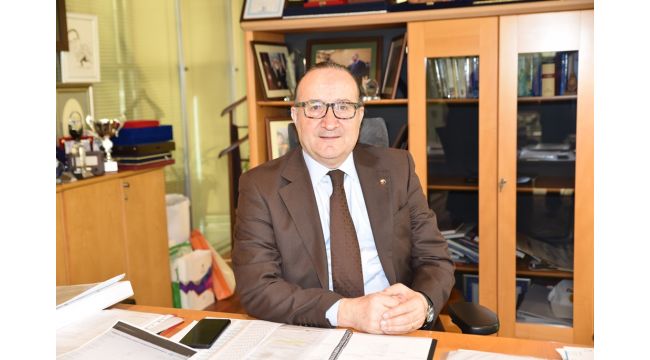 Zeytinoğlu dış ticaret rakamları ve enflasyon oranlarını değerlendirdi