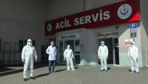 150 doktor ek gösterge ücretlerini sağlık çalışanlarıyla paylaştı