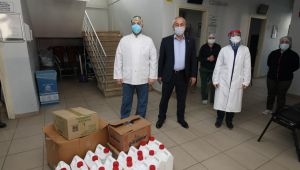 Başkan Büyükgöz’den sağlıkçılara malzeme desteği