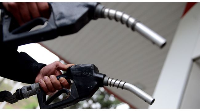Benzine bir indirim daha geldi