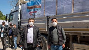 CHP Çayırova 1 tır dolusu yardım dağıttı