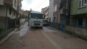 Darıca Belediyesi her mahalleyi dezenfekte ediyor