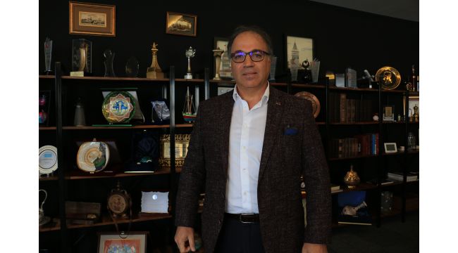 Gebze'deki fabrikalarda 30 bini aşkın işçi iş başı yaptı