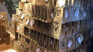 İstanbul’dan, İzmit’e bin paket kahve gönderdiler