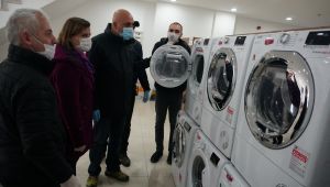 İzmit’te ücretsiz çamaşırhane sağlık çalışanları için faaliyete geçti
