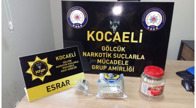 Kocaeli’de 448 gram esrar ile yakalanan 2 kişi tutuklandı