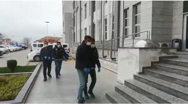 Montun ceplerine esrar zulalayan şahıslar yakalandı