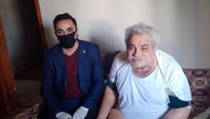 Yılmaz amcanın yüzünü Başkan Şayir güldürdü!