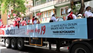 19 Mayıs coşkusu Kocaeli’deki evlere konuk oldu