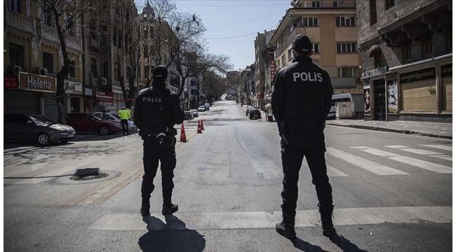 Berber, cafe, cami ve seyahat kısıtlamasının kaldırılmasıyla alakalı yeni tarih verildi