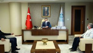 Büyükakın’dan, kahvehane işletmecilerine destek