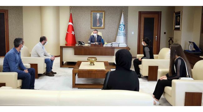 Büyükakın, evde bakım personellerini kadroya aldı