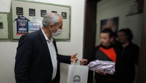 Büyükgöz’den yetim çocuklara sürpriz ziyaret