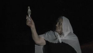 Çerkes sürgününde ayrılan kız kardeşlerin anısını kemiğe bakarak yaşatıyorlar