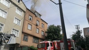 Elektrikli şofben 5 katlı binayı küle çeviriyordu