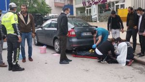 Gebze'de hurda toplayan kişiye kamyon çarptı