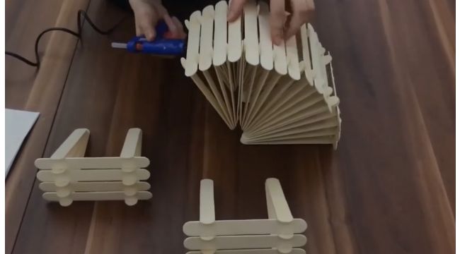 Gençler bu atölyeler ile evde beceri kazanıyor