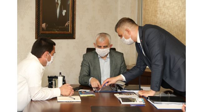 Gölcük’teki projeler hız kesmeden sürecek