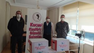 İzmit Belediyesi’nden kuaförlere ihtiyaç kolisi desteği