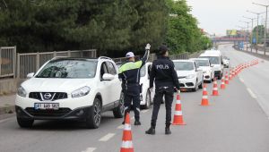 Kocaeli'de bin 15 kişiye ceza kesildi