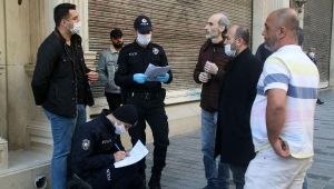 Kocaeli'de maske takmayanlara ceza yazıldı