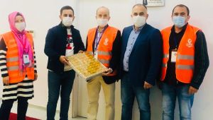 Öncü ve Aydın'dan Vefalı ekibe ziyaret