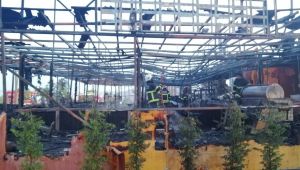 Şekerpınar sınırındaki lokanta küle döndü