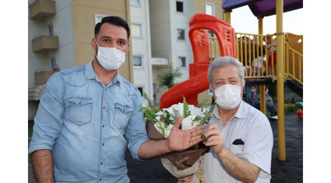 Babalar Gününde eşinden yadigar saatine kavuştu