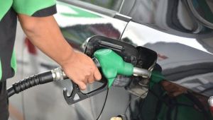 Benzine yine zam geldi!