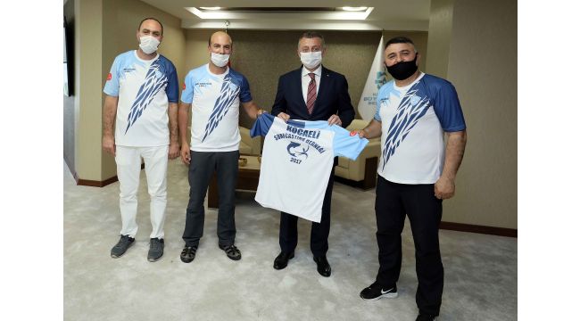 Büyükakın, ''İzmit Körfezi'ne 6 bin yavru balık daha bırakacağız''