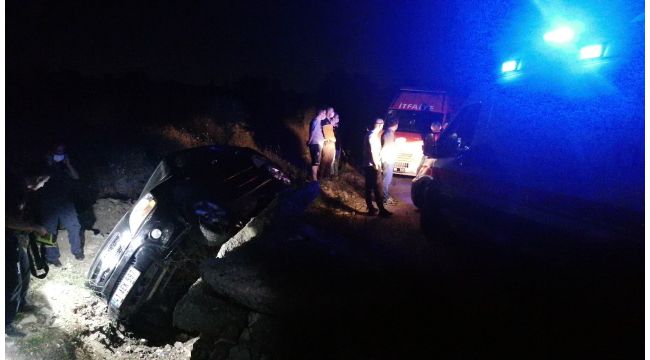 Gebze'de otomobil su kanalına uçtu: 2 yaralı