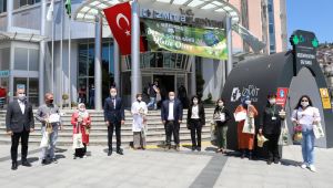 İzmit Belediyesi yılın çevrecilerine ödüllerini verdi