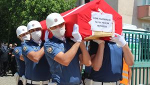  Kalp krizinden ölen komiser yardımcısı son yolculuğuna uğurlandı