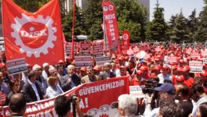 Kocaeli'de Türk-İş ve DİSK kıdem için açıklama yapacak