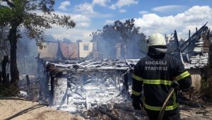 Yangında evsiz kalan aileye Büyükşehir'den yardım eli