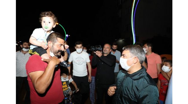 Başkan Şayir'den çocuklara jest