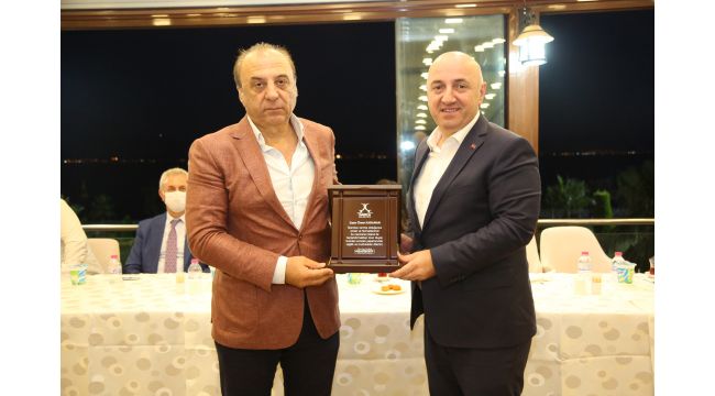 Darıca ailesi Kaymakam Karaman’ı uğurladı
