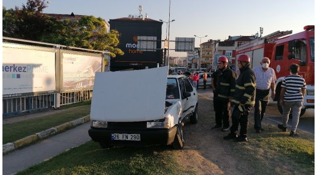 Darıca’da 2 otomobil çarpıştı: 1 yaralı