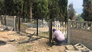Dilovası’nda mezarlıklar bayrama hazırlanıyor