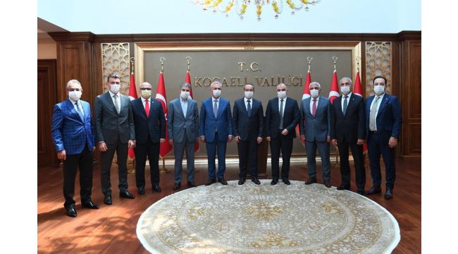 Gebzeli heyet Vali Yavuz'a konuk oldu