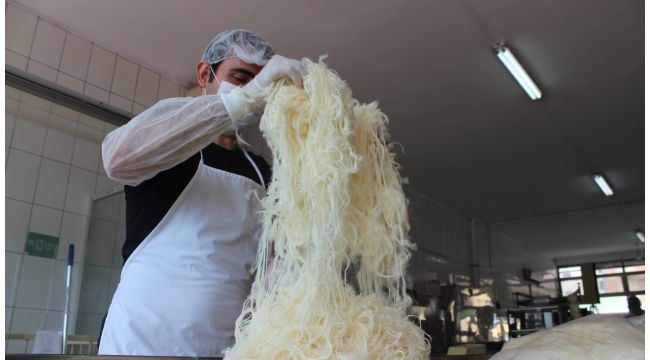 İzmit pişmaniyesi bayramda Türkiye’nin ağzını tatlandıracak