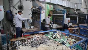 Kocaeli’de e-atıklar geri dönüşüme kazandırılarak bertaraf ediliyor